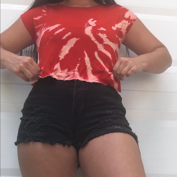 Bleach dye crop top size small - Picture 2 of 2